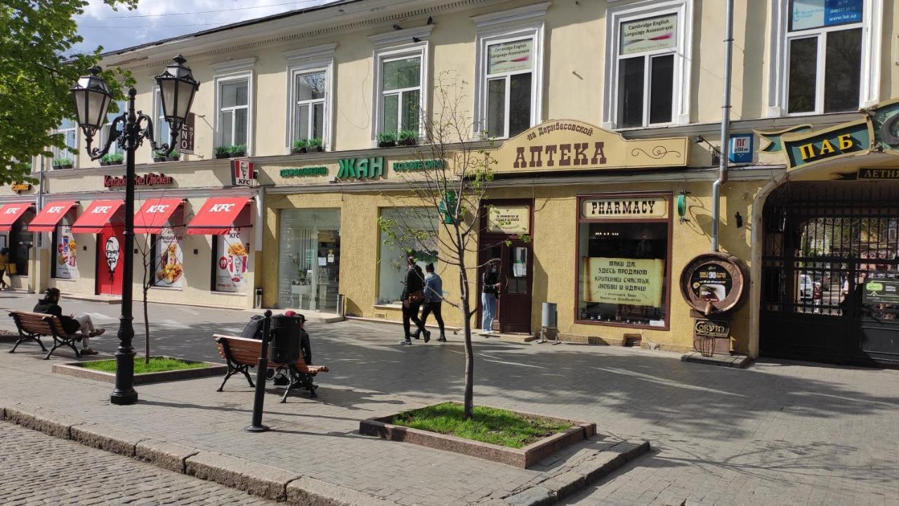 Квартира На Дерибасовcкой โอเดสซา ภายนอก รูปภาพ